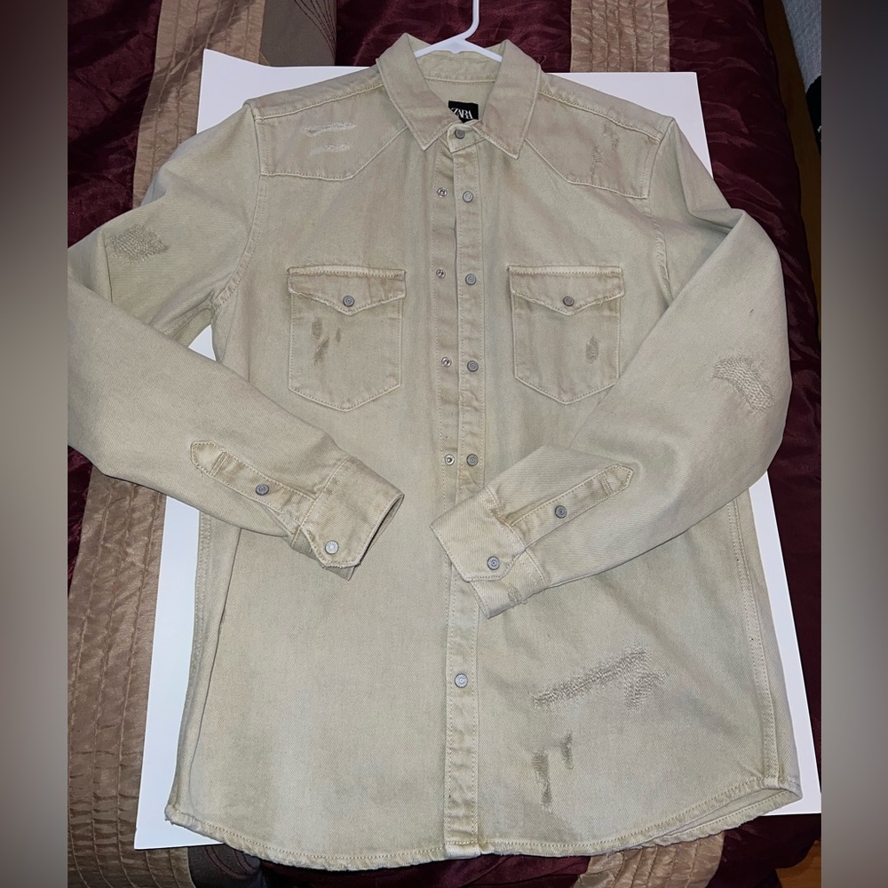 Zara men’s medium jean button up